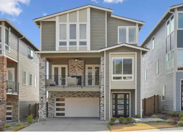 Property at 7457 S 129th St, Seattle, WA, 98178, 4 beds, 3.5 baths, [object Object]
