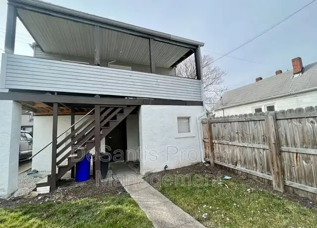 Property at 1613 4th Ave, New Kensington, PA, 15068, 1 bed, 1 bath, [object Object]