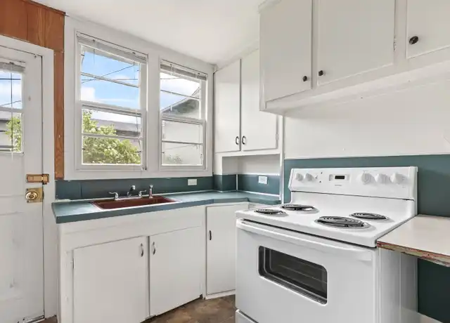 Property at 4320 NE 57th Ave Unit 4320, Portland, OR, 97218, 2 beds, 1 bath, [object Object]