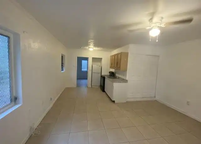 Property at 109 S 19th St Unit B, Fort Pierce, FL, 34950, 1 bed, 2 baths, [object Object]