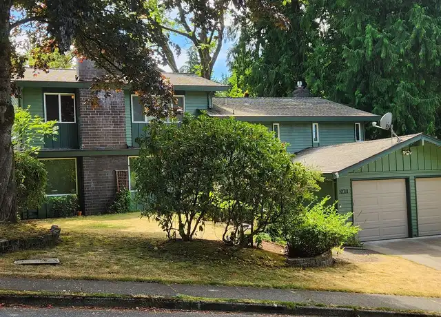 Property at 10711 NE 121st St, Kirkland, WA, 98034, 5 beds, 3 baths, [object Object]