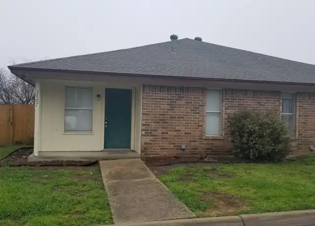 Property at 2507 Esquire Dr, Arlington, TX, 76018, 2 beds, 2 baths, [object Object]