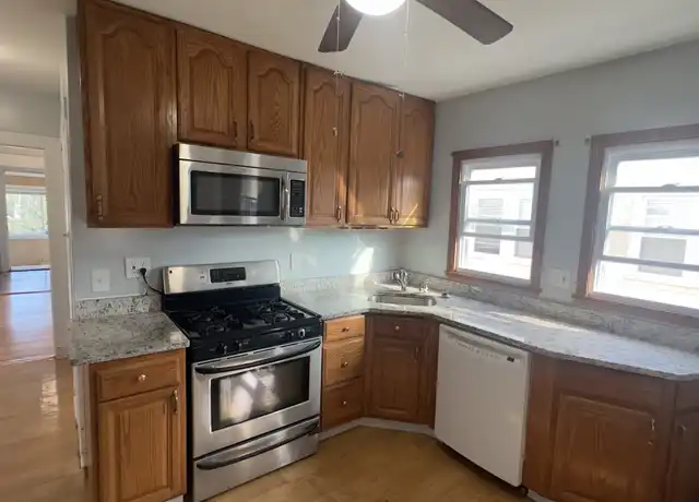 Property at 9 Century St Unit 3, Somerville, MA, 02145, 3 beds, 1 bath, [object Object]