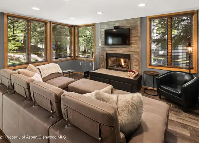 Property at 135 Carriage Way #10, Snowmass Village, CO, 81615, 2 beds, 2 baths, [object Object]