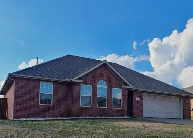 Property at 580 Keswick Dr, Centerton, AR, 72719, 3 beds, 2 baths, [object Object]