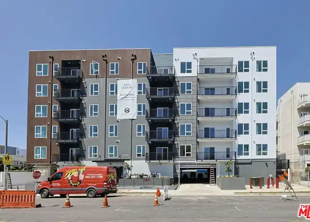 Property at 1037 Dewey Ave Unit 208, Los Angeles, CA, 90006, 3 beds, 2 baths, [object Object]