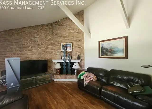 Property at 700 Concord Ln Unit 702, Barrington, IL, 60010, 3 beds, 2 baths, [object Object]