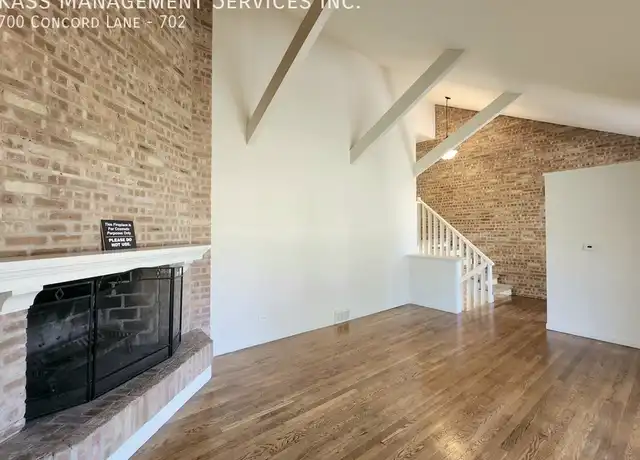 Property at 700 Concord Ln Unit 702, Barrington, IL, 60010, 3 beds, 2 baths, [object Object]