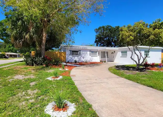 Property at 5622 63rd Way N, Saint Petersburg, FL, 33709, 3 beds, 2 baths, [object Object]