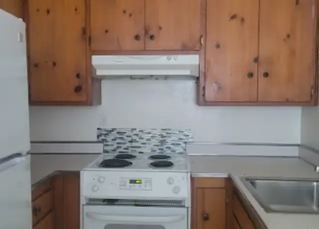 Property at 2008 81st Ave Unit 2, Oakland, CA, 94621, 2 beds, 1 bath, [object Object]