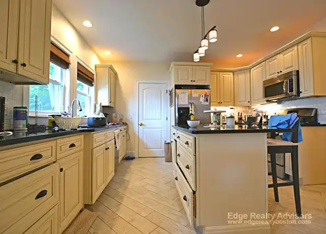 Property at 15 Rogers St, Newton, MA, 02458, 3 beds, 1 bath, [object Object]