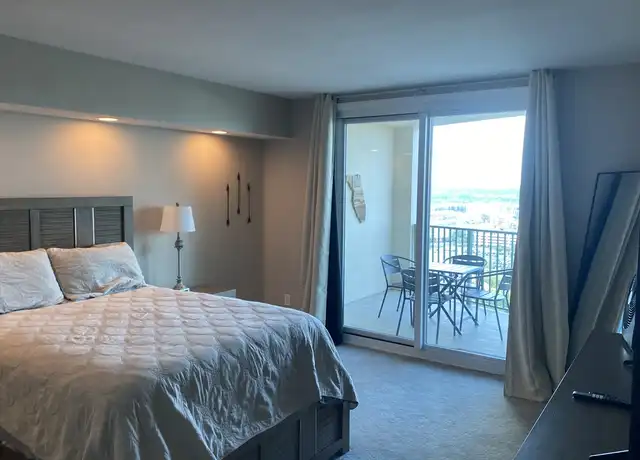 Property at 300 S Duval St #1705, Tallahassee, FL, 32301, 2 beds, 2 baths, [object Object]