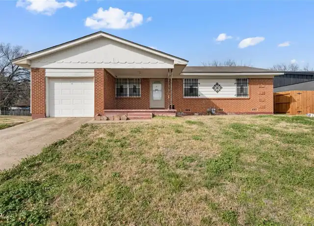 Property at 200 Waters St, Waco, TX, 76704, 3 beds, 1.5 baths, [object Object]