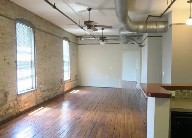 Property at Piedmont Leaf Lofts - 406 4th St E, Winston-Salem, NC, 27101, 2 beds, 1 bath, [object Object]