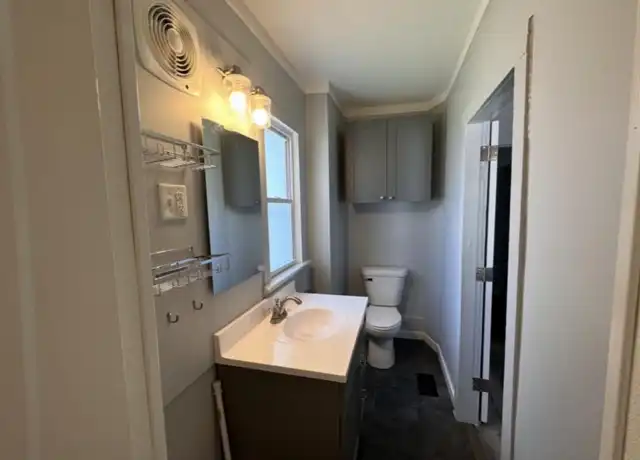 Property at 123 E 8th St, Ottawa, KS, 66067, 2 beds, 1 bath, [object Object]