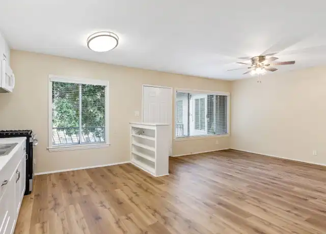 Property at 1444 W Parade St Unit 08, Long Beach, CA, 90810, 1 bed, 1 bath, [object Object]