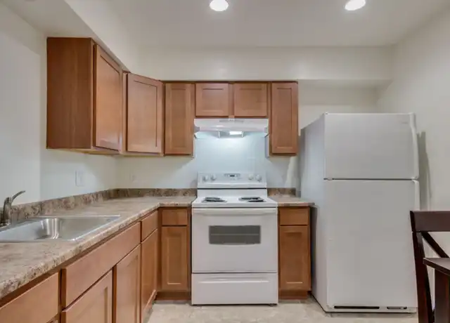 Property at 1815 E Sheridan St Unit 02, Phoenix, AZ, 85006, 2 beds, 1 bath, [object Object]