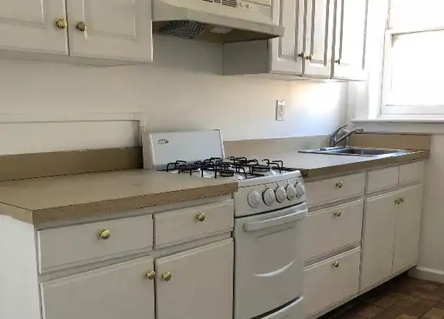 Property at 301 W 4th St, Wilmington, DE, 19801, 1 bed, 1 bath, [object Object]