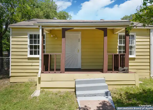 Property at 1123 W Hermosa Dr, San Antonio, TX, 78201, 3 beds, 2 baths, [object Object]