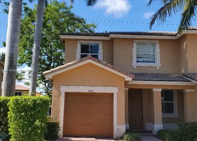 Property at 1030 NE 41st Pl #1030, Homestead, FL, 33033, 3 beds, 2.5 baths, [object Object]