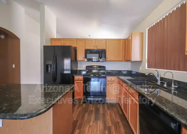 Property at 8070 N Wild Aster Way, Tucson, AZ, 85741, 3 beds, 2 baths, [object Object]