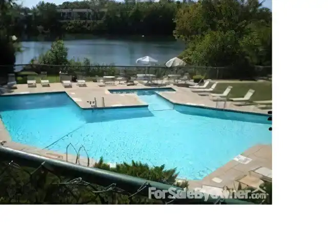 Property at 1446 Cliff Ct Unit C, Columbus, OH, 43204, 1 bed, 1 bath, [object Object]