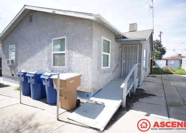 Property at 2117 Watson St Unit A, Bakersfield, CA, 93308, 1 bed, 1 bath, [object Object]