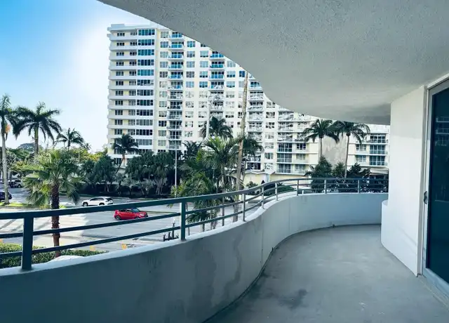 Property at 5555 Collins Ave Unit 3A, Miami Beach, FL, 33140, 1 bed, 1 bath, [object Object]