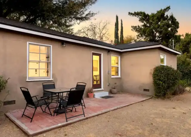 Property at 6948 Balcom Ave, Reseda, CA, 91335, 2 beds, 1 bath, [object Object]