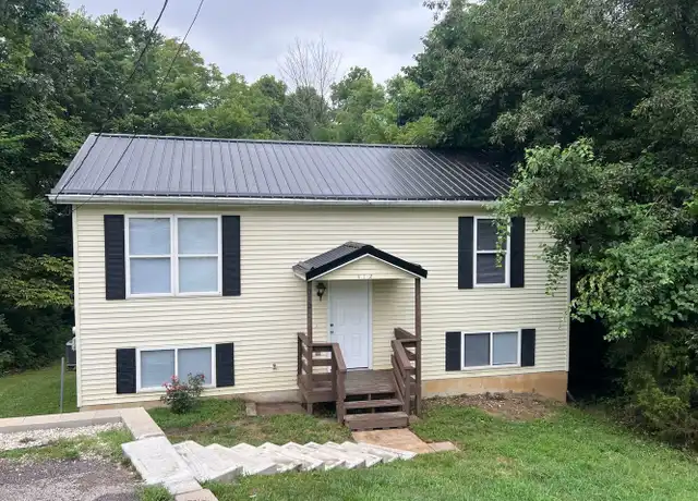 Property at 312 Rugby Ct, Villa Ridge, MO, 63089, 4 beds, 1.5 baths, [object Object]