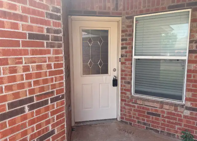 Property at 501 N Brentwood Ave Unit A, Lubbock, TX, 79416, 3 beds, 3 baths, [object Object]