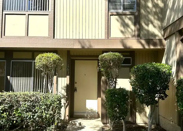 Property at 1630 Parrot Ct, Ventura, CA, 93003, 3 beds, 2.5 baths, [object Object]