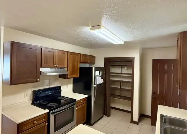 Property at 11 Ua Pl, Wailuku, HI, 96793, 3 beds, 1 bath, [object Object]