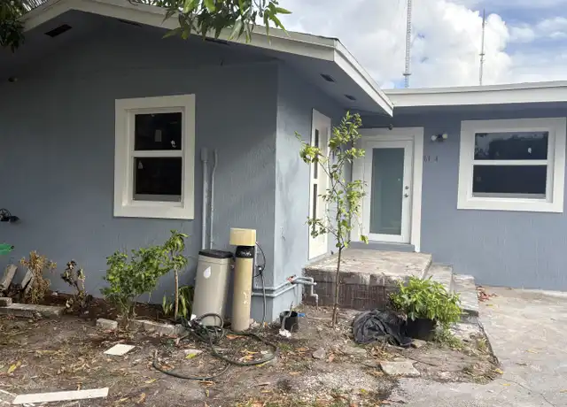Property at 6124 SW 38th St, Miramar, FL, 33023, 2 beds, 1.5 baths, [object Object]