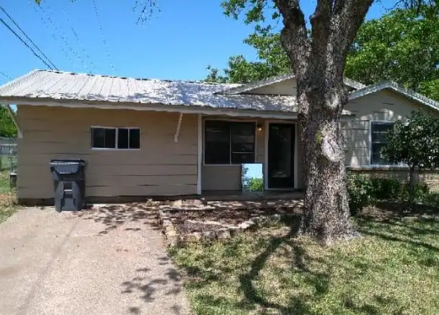 Property at 1600 Longview St, Wichita Falls, TX, 76306, 4 beds, 1 bath, [object Object]
