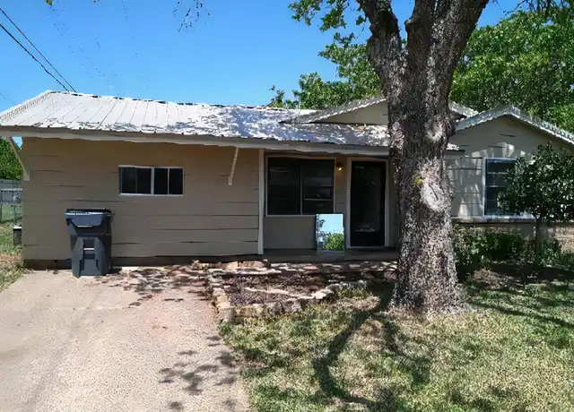 Property at 1600 Longview St, Wichita Falls, TX, 76306, 4 beds, 1 bath, [object Object]