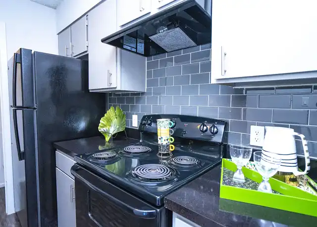 Property at Mosaic at Medical Center - 5380 Medical Dr, San Antonio, TX, 78240, 1 bed, 1 bath, [object Object]