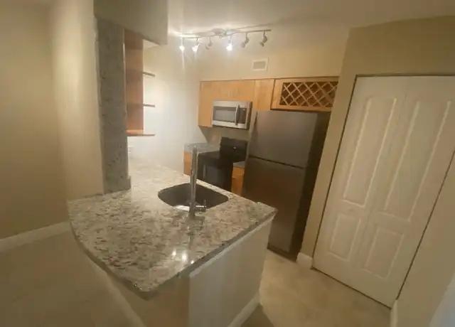 Property at 2861 N Oakland Forest Dr #107, Oakland Park, FL, 33309, 1 bed, 1 bath, [object Object]