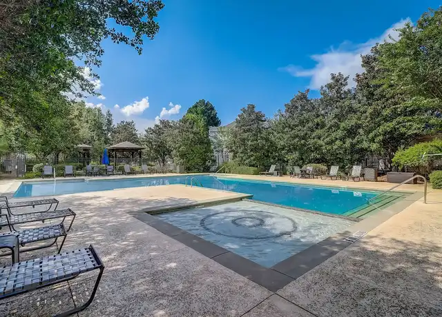 Property at Parkway Grand - 100 Woodberry Pl, Decatur, GA, 30034, 1 bed, 1 bath, [object Object]