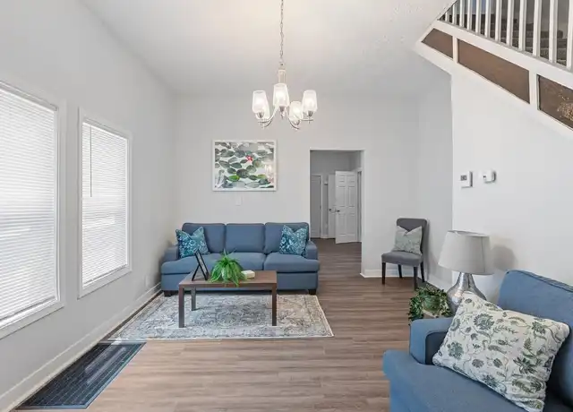 Property at 1025 King Ave Unit 2B, Indianapolis, IN, 46222, 6 beds, 2 baths, [object Object]