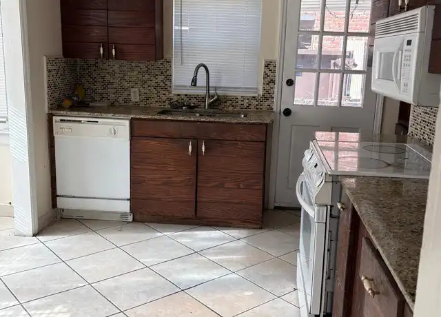 Property at 115 N Gregg St, Charlotte, NC, 28216, 3 beds, 2 baths, [object Object]