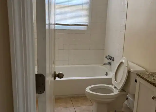 Property at 115 N Gregg St, Charlotte, NC, 28216, 3 beds, 2 baths, [object Object]