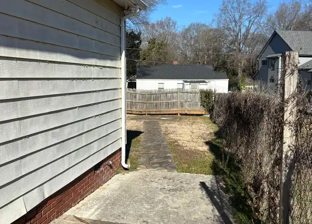 Property at 115 N Gregg St, Charlotte, NC, 28216, 3 beds, 2 baths, [object Object]