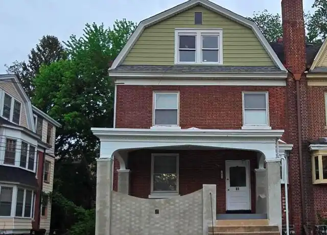 Property at 61 Owen Ave Unit 3RD FL, Lansdowne, PA, 19050, 2 beds, 1 bath, [object Object]