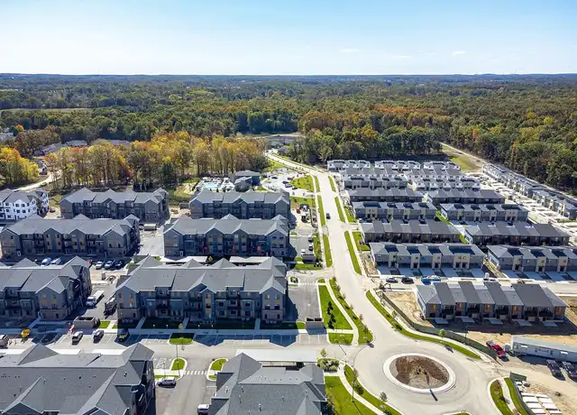 Property at Woodview Commons - 305 Timberland Dr, Ann Arbor, MI, 48103, 1 bed, 1-1.5 bath, [object Object]