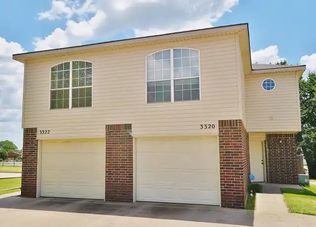 Property at 3320 Ridgecrest Cir, Norman, OK, 73072, 2 beds, 2 baths, [object Object]