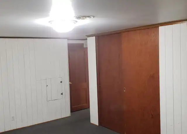 Property at 406 Bjornson St Unit 1, Big Rapids, MI, 49307, 1 bed, 1 bath, [object Object]