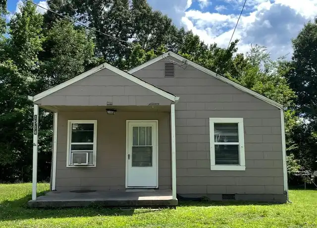 Property at 1514 Sloan St, Greensboro, NC, 27401, 2 beds, 1 bath, [object Object]