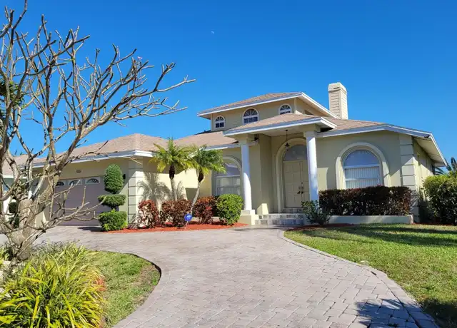 Property at 606 N Point Dr, Holmes Beach, FL, 34217, 3 beds, 3 baths, [object Object]
