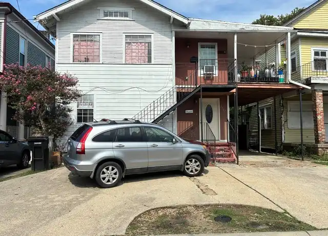 Property at 2107 Peniston St, New Orleans, LA, 70115, 5 beds, 2.5 baths, [object Object]